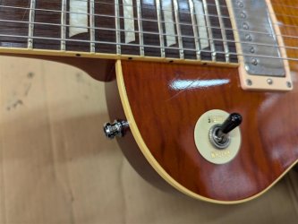 Navigator Les Paul (N-LP) Guitar Gallery | Tokai & Japanese Guitar